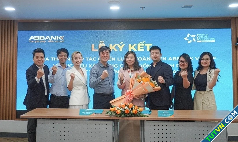 ABBank cùng SVF thúc đẩy ngành công nghiệp văn hóa sáng tạo-1.webp