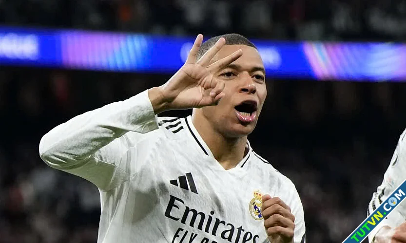 Ancelotti Mbappe có thể vươn tới tầm Ronaldo-1.webp