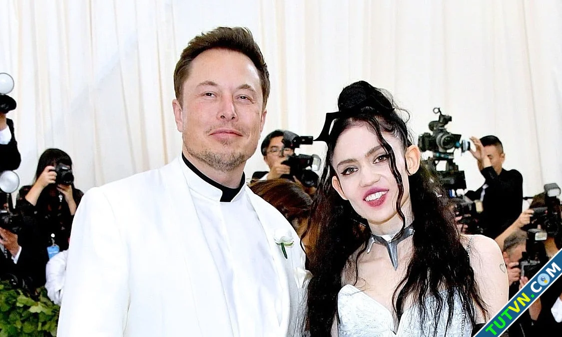 Bạn gái cũ cầu xin Elon Musk quan tâm sức khỏe con cái-1.webp