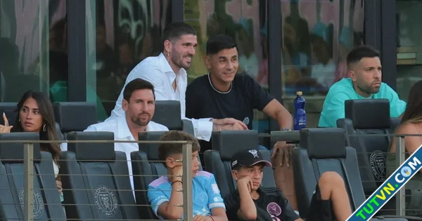 Báo chí Mỹ chỉ trích giải MLS trừng phạt Messi là quá vô lý như trò hề-1.webp