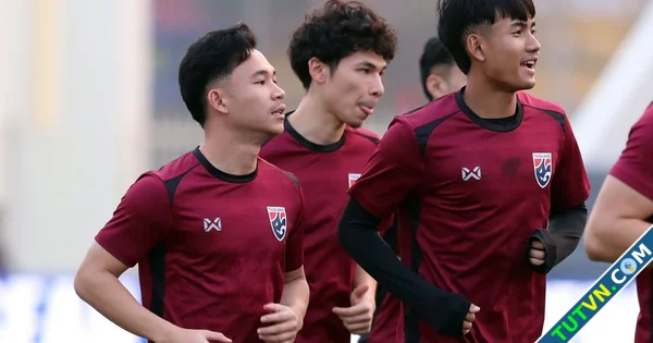 Báo Thái Lan dự đoán đội hình đấu chung kết lượt đi AFF Cup Hòa Việt Nam 11-1.webp