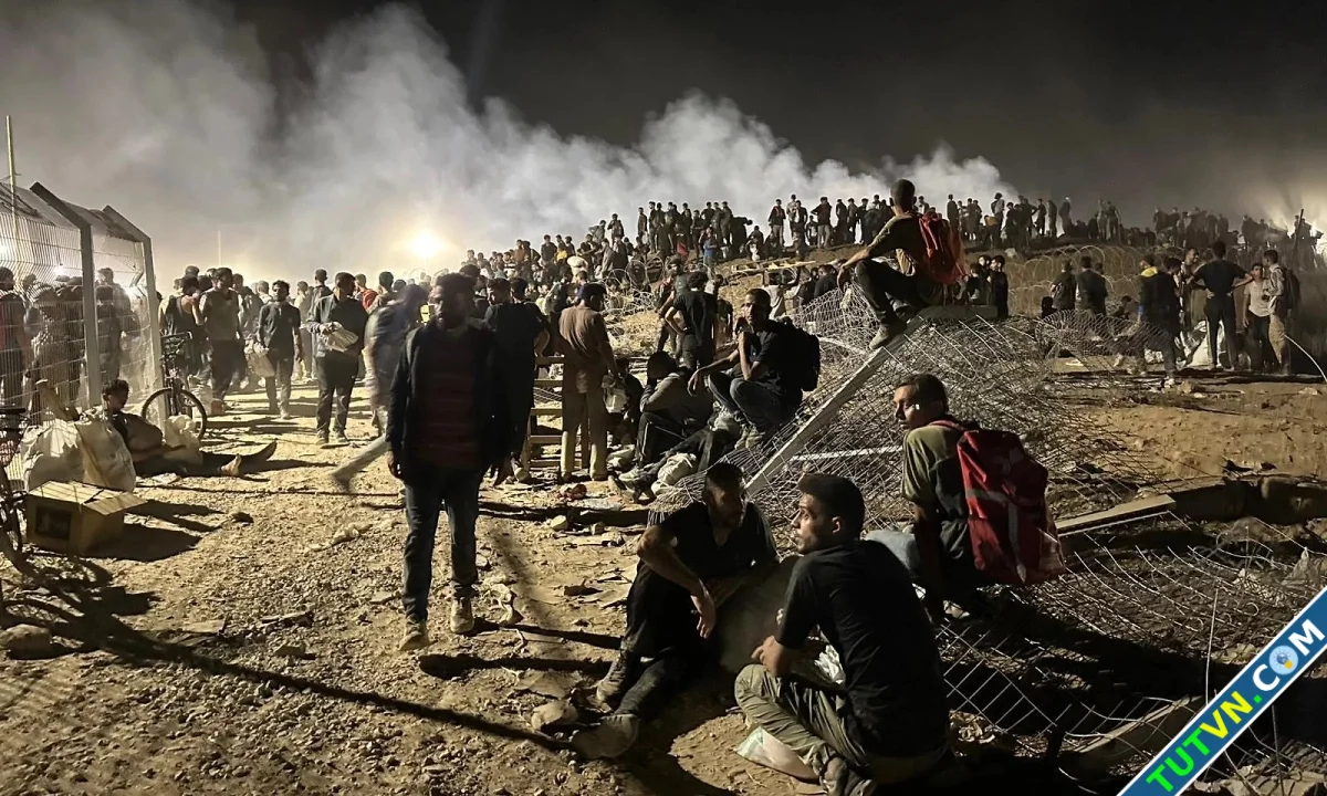 Bẫy tử thần rình rập người Gaza trên hành trình tìm thức ăn-1.webp