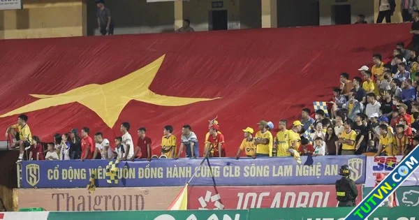 Cả VLeague cùng hướng về ngày đại lễ của dân tộc-1.webp