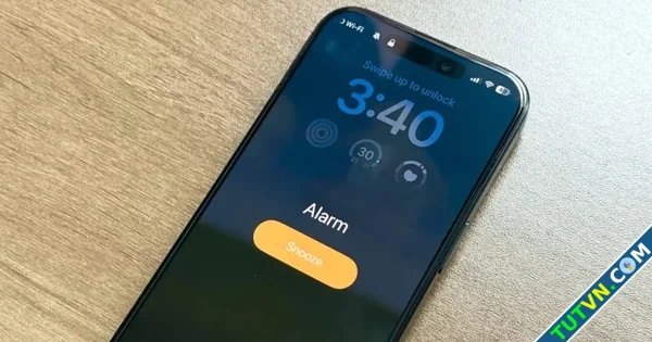 Cách thay đổi thời gian báo thức trên iPhone với iOS 26-1.webp
