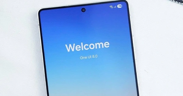 Cập nhật One UI 8 của Samsung gặp khó vì máy chủ bị giới hạn-1.webp
