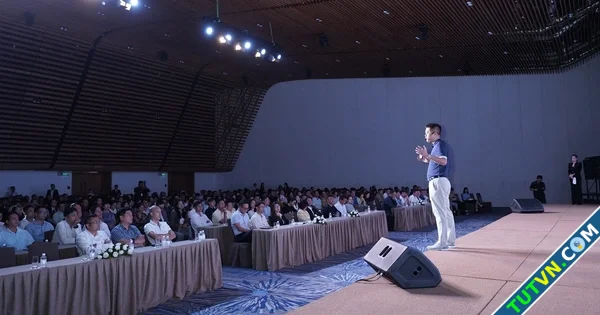 CEO 1Office Dùng AI để mang USD về cho Việt Nam-1.webp