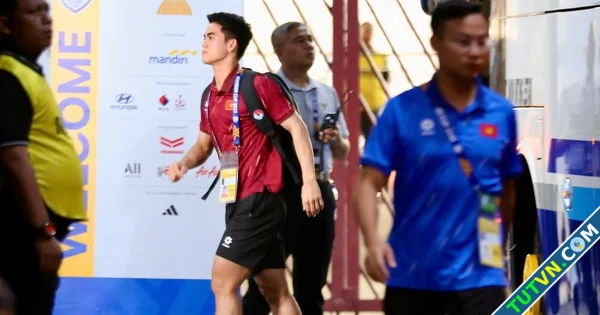 Chủ tịch VFF thúc giục tinh thần chiến đấu của U23 Việt Nam CĐV Indonesia phủ kín chảo lửa-1.webp