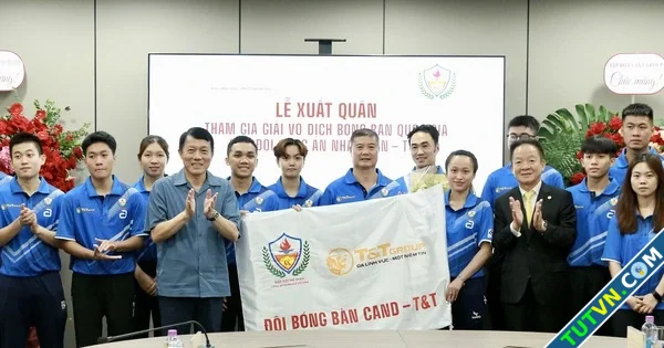 Chuyện chưa từng kể của Lê Đình Đức bầu Hiển đã giữ lại giấc mơ bóng bàn tuyệt vời-1.webp