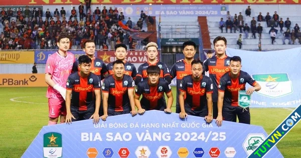 CLB Ninh Bình có thể đi vào lịch sử bóng đá thế giới nếu-1.webp