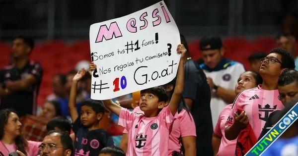 Club World Cup Sức hút tăng dần nhờ hiệu ứng đặc biệt từ Messi FIFA bớt âu lo-1.webp