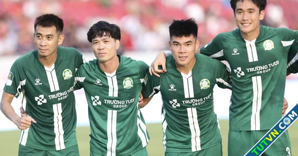 Công Phượng ghi dấu ấn sắc nét Bình Phước thắng đậm Đá playoff tìm suất thăng hạng VLeague-1.webp