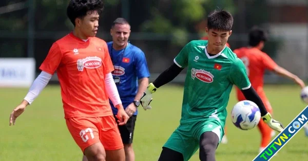 Dàn 039nam thần039 cao trên 18 m của U23 Việt Nam Ngại gì đối thủ nhập tịch-1.webp