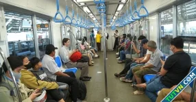 Người dân trải nghiệm metro Bến Thành - Suối Tiên: ‘Từ nay về sau sẽ đi làm bằng metro’