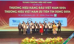 Lecos nhận 'cú đúp' giải thưởng quốc gia