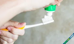Sốt xuất huyết có được đánh răng không?