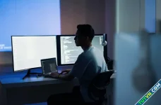 Làm ứng dụng bằng AI - 'ngày tàn của lập trình viên'