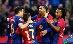 Barca đòi lại đỉnh bảng La Liga với trận thắng đậm