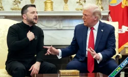 Phong cách khác biệt của ông Zelensky khi thăm Nhà Trắng