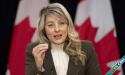 Ngoại trưởng Canada tuyên bố không lùi bước trước sức ép từ ông Trump