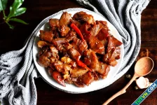 Cách làm món lưỡi lợn kho tiêu