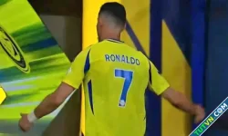 Ronaldo bỏ vào đường hầm khi bị thay sớm