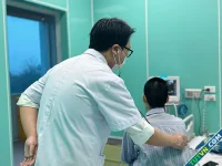 Suýt chết do lao phổi