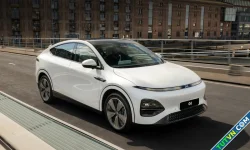 Xpeng G6 - SUV điện sạc siêu nhanh giá từ 24.400 USD