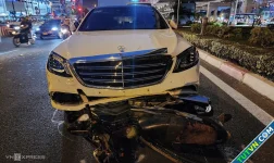 Điểm tin 21h: Ôtô tông 10 xe máy ở ngã tư Thủ Đức | Cháy khách sạn ở TP HCM, 6 người được giải cứu
