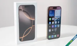 Giá iPhone 16 Pro Max 'chạm đáy mới'