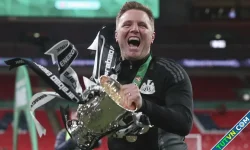 HLV Newcastle từng lo bị Liverpool kéo vào hiệp phụ