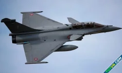 Ông Macron thuyết phục châu Âu ngừng mua vũ khí Mỹ