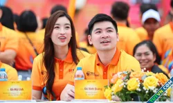 Hoa hậu Đỗ Mỹ Linh làm sếp công ty nhà chồng
