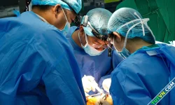 Tái tạo lưỡi cho chàng trai ung thư