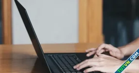 Asus ra mắt laptop AI 16 inch mỏng nhẹ trang bị chip AMD