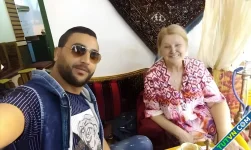 Hôn nhân viên mãn của người phụ nữ với chồng kém 34 tuổi