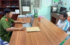 Mang tiền trả nợ rồi hoang báo bị đánh, cướp