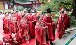 Trung Quốc đơn giản hóa thủ tục hôn thú