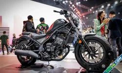 Honda Rebel 300 E-Clutch mới giá 4.700 USD