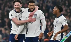 Hậu vệ Chelsea sút phạt giúp tuyển Anh thắng đậm