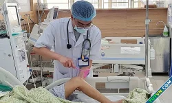 Thập tử nhất sinh sau khi nhịn ăn, uống nước kiềm chữa bệnh