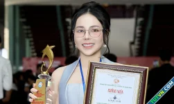 Thẩm mỹ Linh Anh nhận giải thương hiệu phun xăm xuất sắc