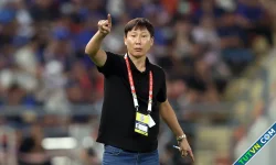 HLV Kim Sang-sik: 'Tôi sẽ không để Việt Nam thua Hàn Quốc 0-6'
