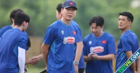 Báo Malaysia bất ngờ khen ngợi HLV Kim Sangsik Đội tuyển Việt Nam phải cẩn thận lời mật ngọt-1.webp