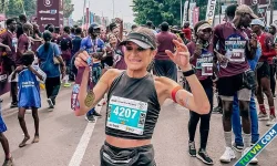Bà mẹ 8 con mất chức vô địch marathon gây tranh cãi-1.webp