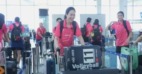 Đội tuyển bóng chuyền nữ Việt Nam sang Thái Lan đấu giải thế giới Bích Tuyền chúc đồng đội ch...webp