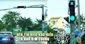 Cận cảnh ô tô ở TP.HCM chạy qua đèn tín hiệu nhảy loạn xạ