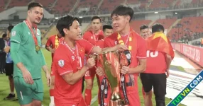 Thiếu Xuân Son, cuộc chạy đua danh hiệu ở V-League vẫn còn nguyên tính gay cấn