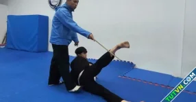 HLV taekwondo bị tố đánh VĐV: Giải thích về roi tre, gặp các phụ huynh trước khi đóng CLB