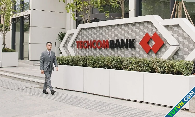 Dấu ấn của Techcombank trong năm 2024-1.webp