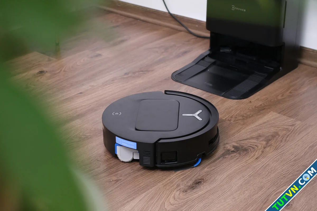 Ecovacs T80 Omni robot lau nhà bằng con lăn giá tốt-1.webp
